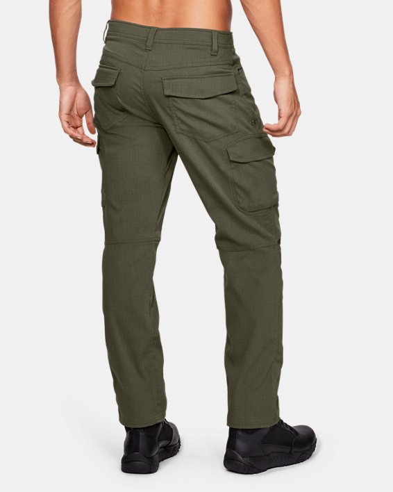 Men's UA Enduro Cargo Pants, Green, pdpMainDesktop image number 1